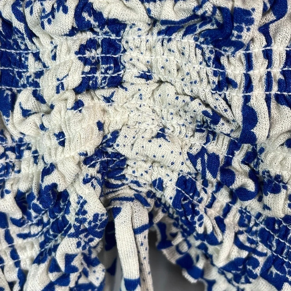 URBAN OUTFITTERS NWT Blue Floral Motif Cami Crop Top Smock Drawstring Tied M - Picture 6 of 12